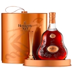 Hennessy Cognac Xo Holiday Edition W/ Ice Stamp 750ml ( Shipping Only )