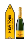 Veuve Clicquot Champagne Brut Yellow Label W/ New York City Arrow France 750ml